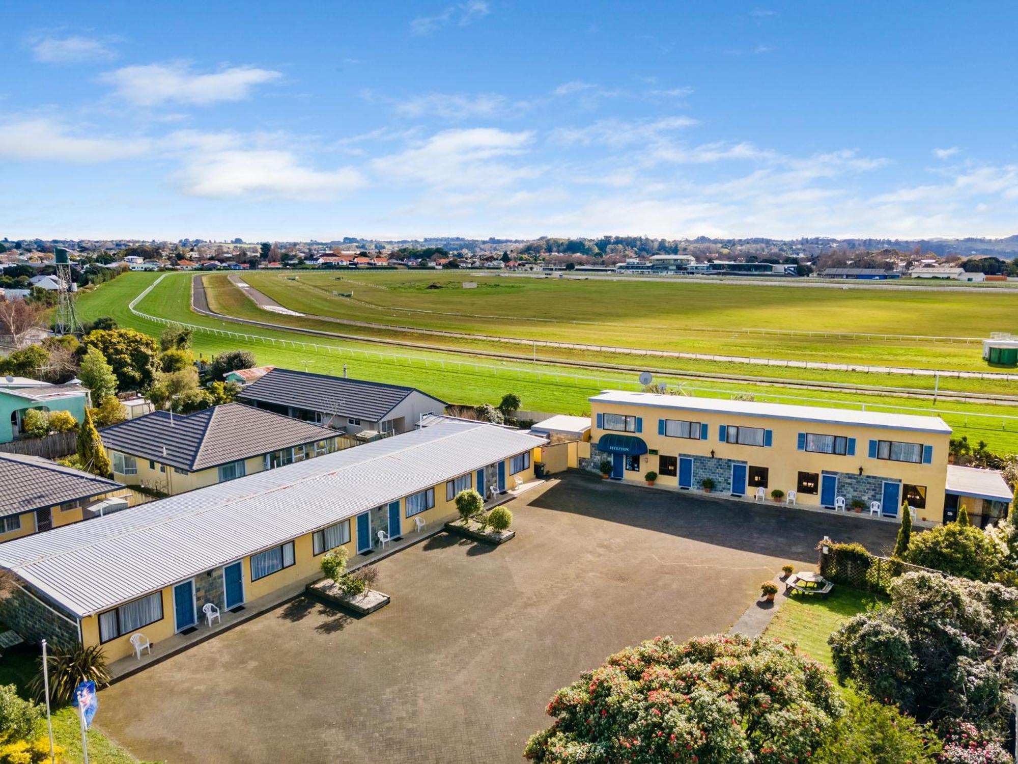 Coachman'S Lodge Motel Whanganui Buitenkant foto